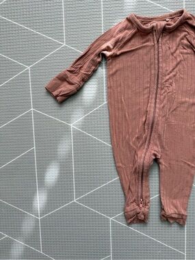 Brave little ones|Baby gender neutral Ribbed Bamboo Zip footless pajamas 0-3M•••